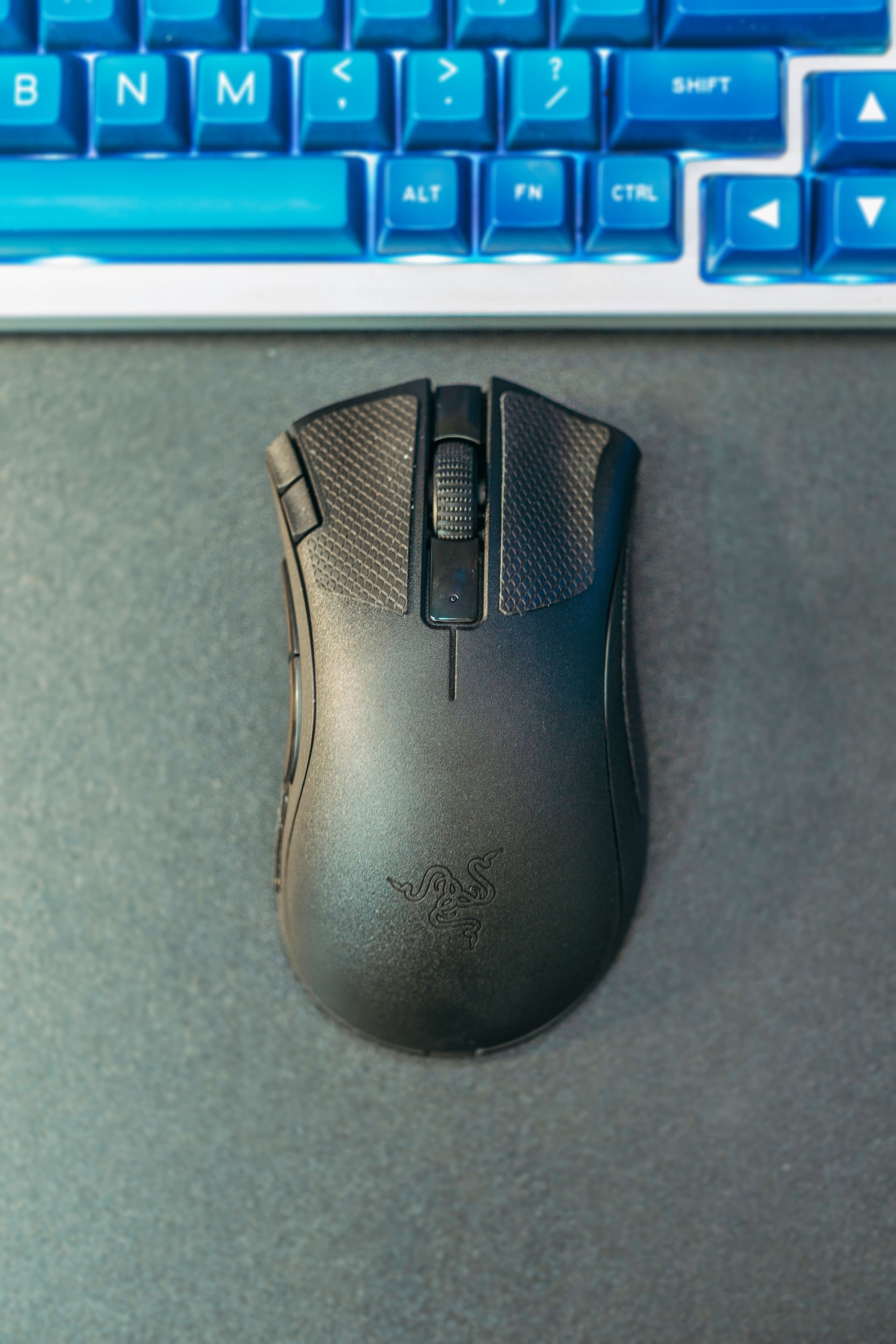 Corsair M75 Air Wireless